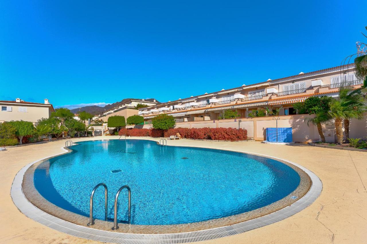 Modern Apartment With Large Terrasse, Bbq, Fast Wifi, 2 Pools Puerto de Santiago  Esterno foto